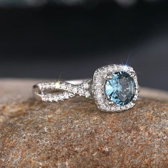 NEW 14k White Gold Blue Topaz Diamond Ring Round Cut Halo Ring - Picture 4 of 4